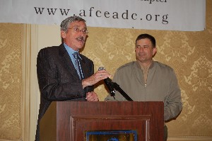 Alan Balutis, chapter president, closes the session and thanks Gen. Allen for his participation.